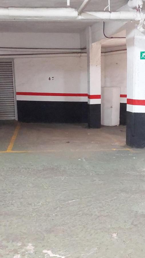 Apartamento Tiboli Con Parking Gratuito Bilbao Luaran gambar