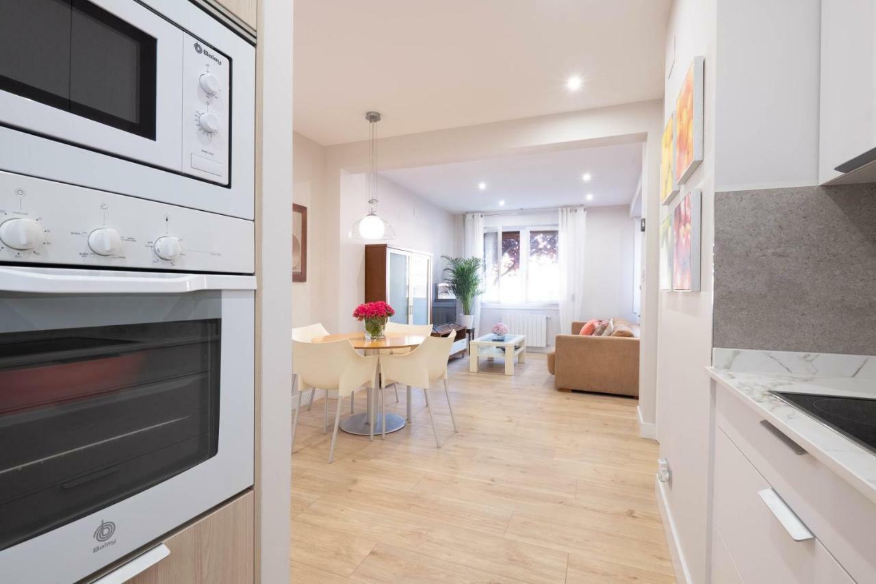 Apartamento Tiboli Con Parking Gratuito Bilbao Luaran gambar